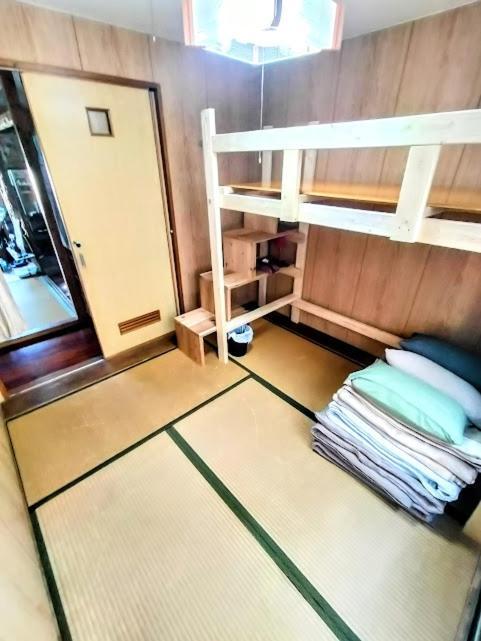 Хостел Minshuku Agaihama Yonabaru Экстерьер фото